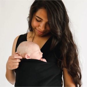 LALABU Soothe Babywearing Sleeveless Nursing Tank Black Medium